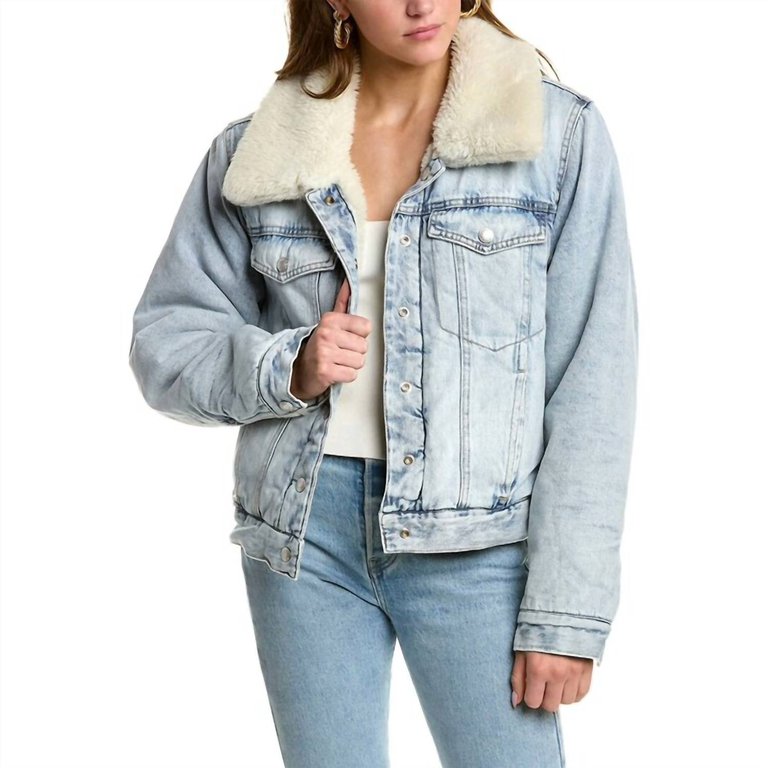 Oversized Reversible Sherpa Denim Trucker Jacket In Light Denim - Light Denim