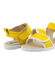 Yellow Tip Top Sandals - Yellow