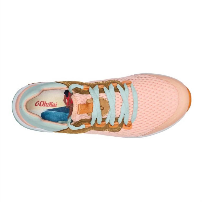 Women’S Wailuku Athletic Shoes In Peach/swell