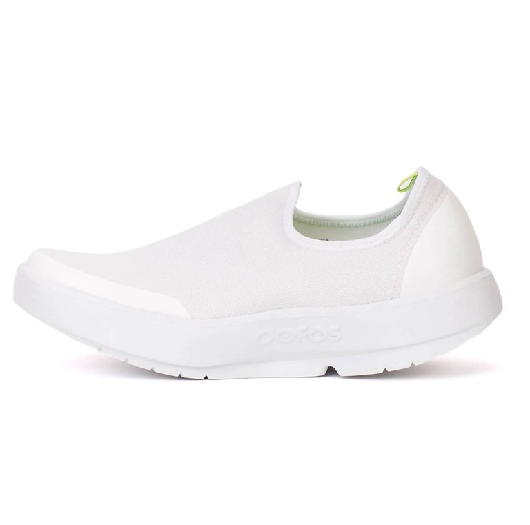 Women's Oomg Eezee Low Shoe In White - White