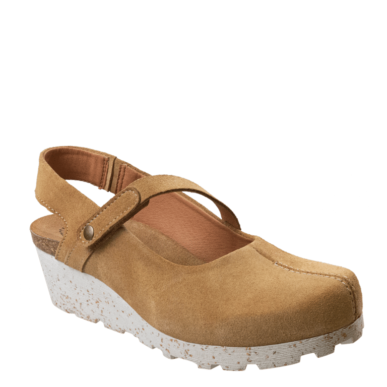 Prog Wedge Clogs - Beige