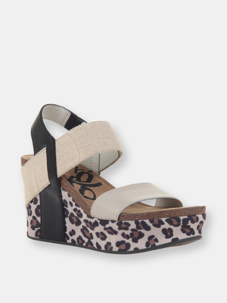 BUSHNELL Wedge Sandals - Beige Leopard Print