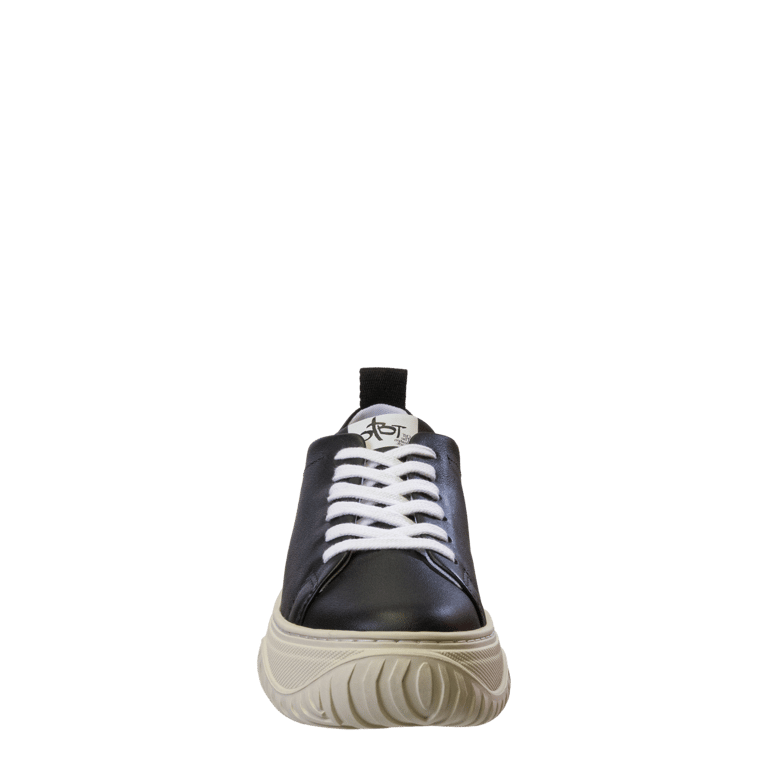 Pangea Court Sneakers - Black
