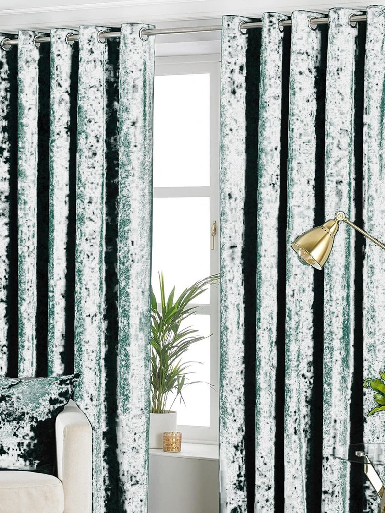 Paoletti Verona Crushed Velvet Eyelet Curtains (Emerald Green) (72in x 90in) (72in x 90in) - Emerald Green