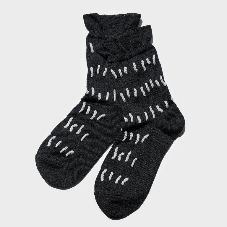 Ruffle Shower Short Socks - Black
