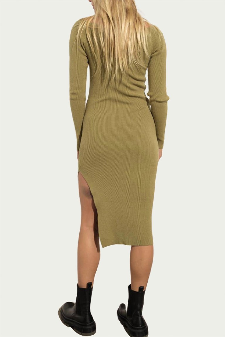 Ribbed-Knit Sweetheart-Neck Midi Dress In Olive