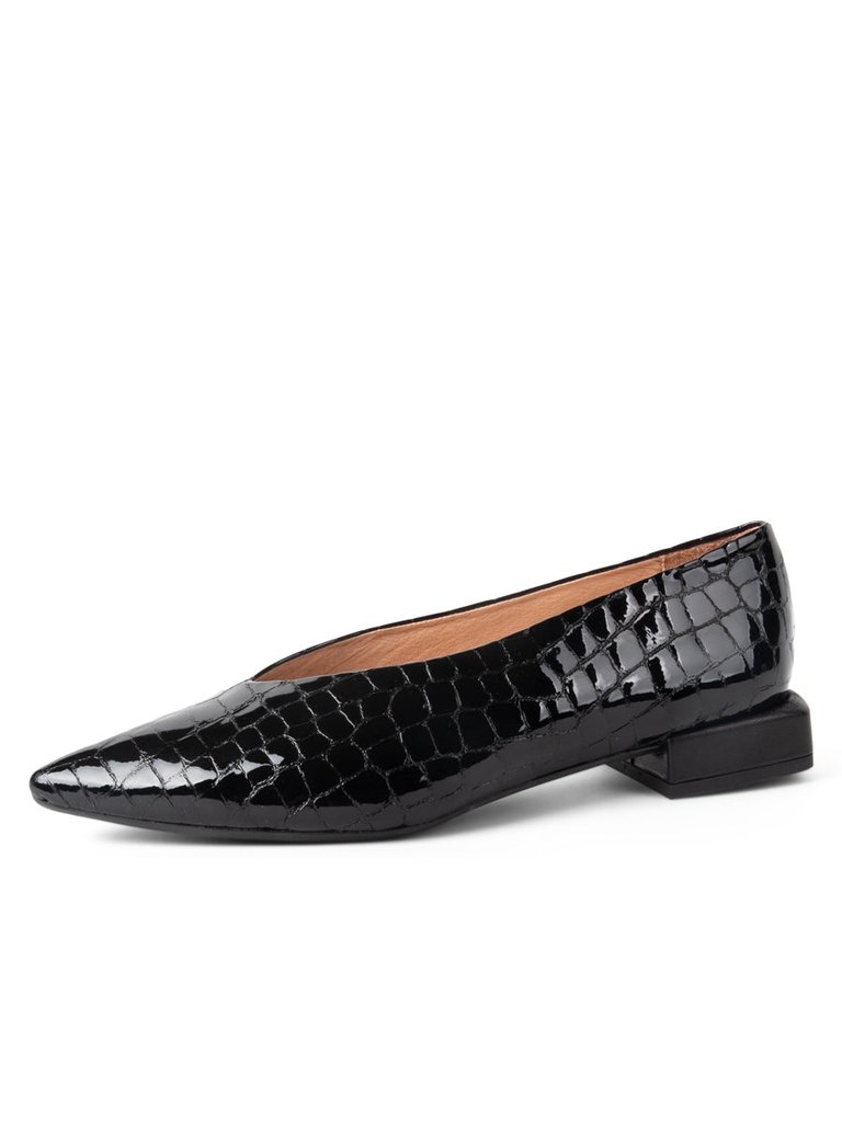 Capri Pointed Toe Flat - Black Croc