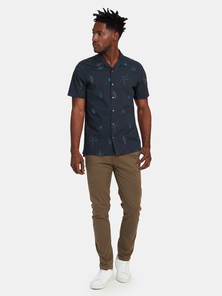 Casual Fit Button Up Shirt