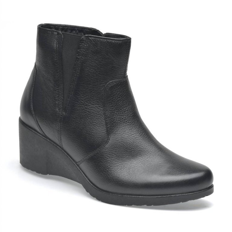 Leather Jambu Boots In Black