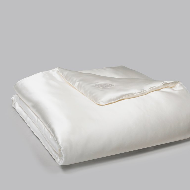 All Season Silk Shell Comforter - White