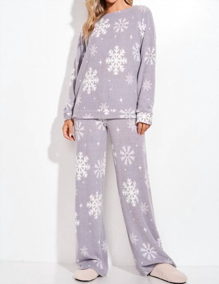 Snow Flake Loungewear Set In Grey - Grey