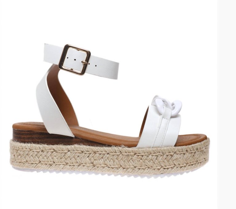 Park Stroll Sandals In White - White