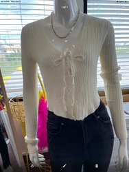 Fitted Sweater With Scoop Neck Line - Medium-Whipped Cream