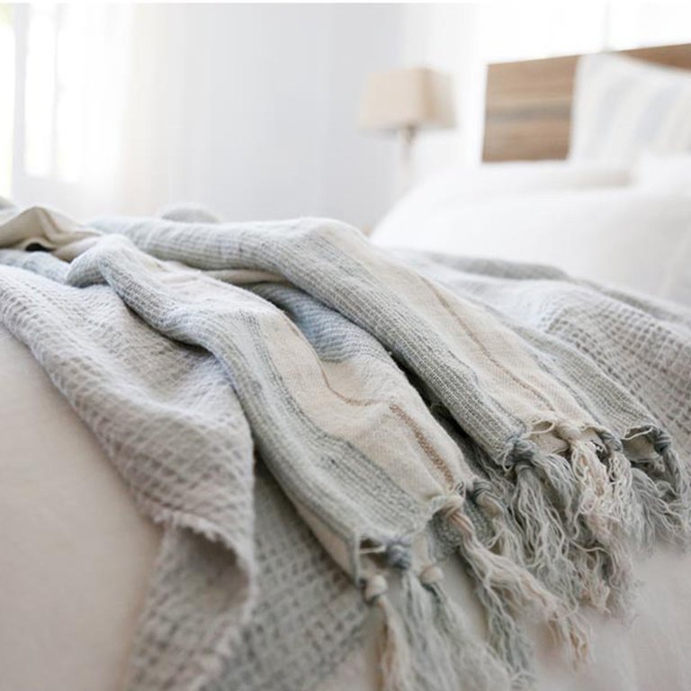 Laguna Linen Throw