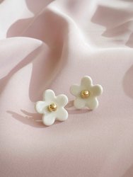 Everyday Porcelain Daisy Stud Earrings