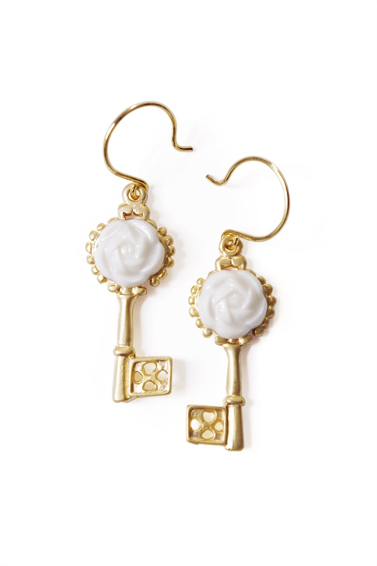 Porcelain Camellia Golden Key Earrings - White/Gold