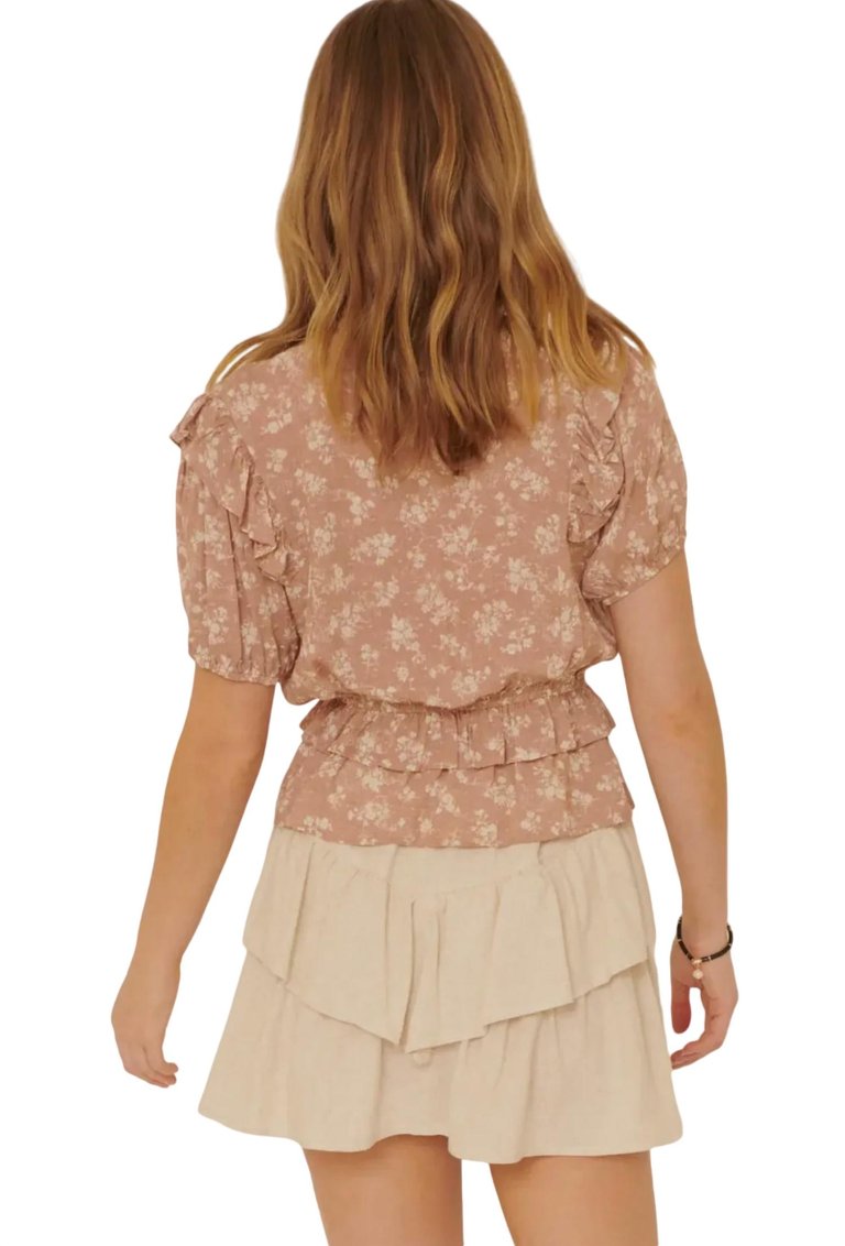 She's A Cutie Floral Top In Sandstone