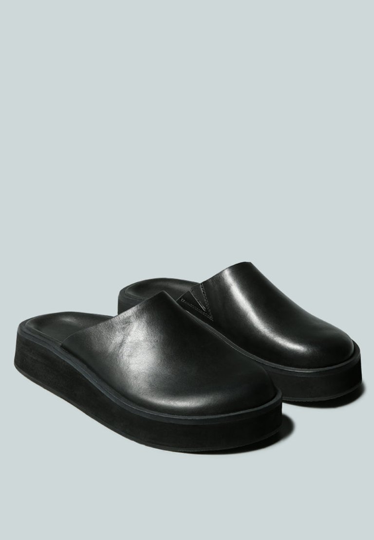 Givens Flatform Black Slip-On - Black