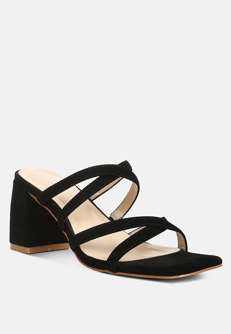 Valentina Strappy Casual Block Heel Sandals In Black - Black