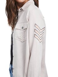 Loren Shirt Jacket In Stone Rosegold Military