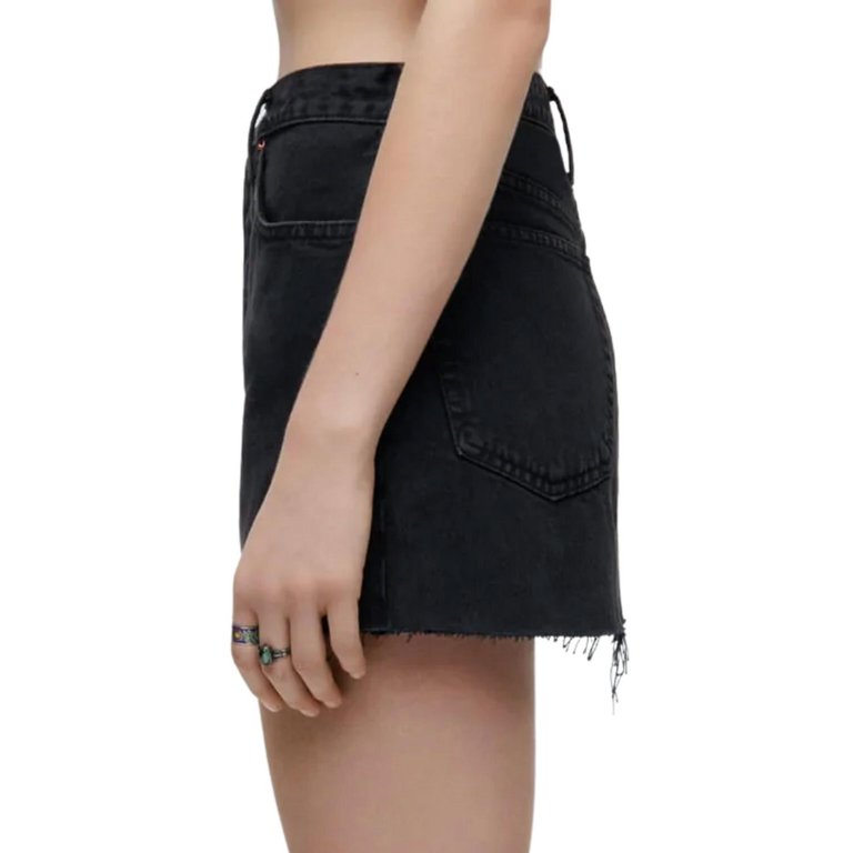 90's Mini Skirt In Washed Black