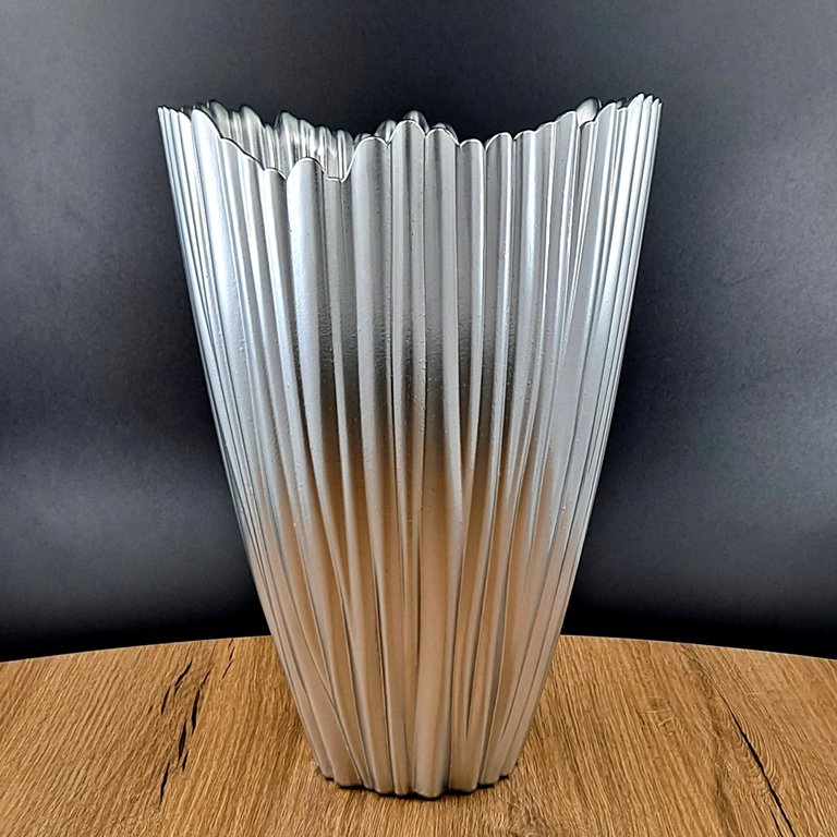 CORAL 12" Vase
