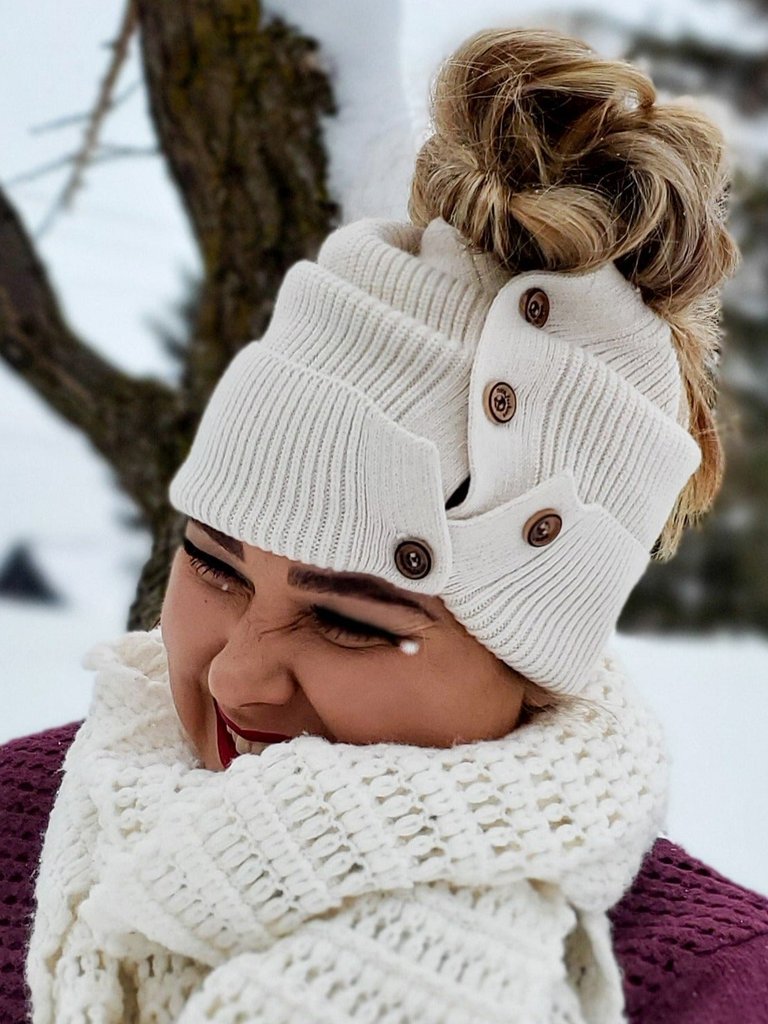 Slouchy Cream Button Up Beanie | Hidden Messy Bun Opening - Cream