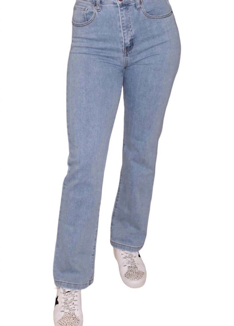 High Rise 90S Straight Jeans In Light Wash - Light Wash