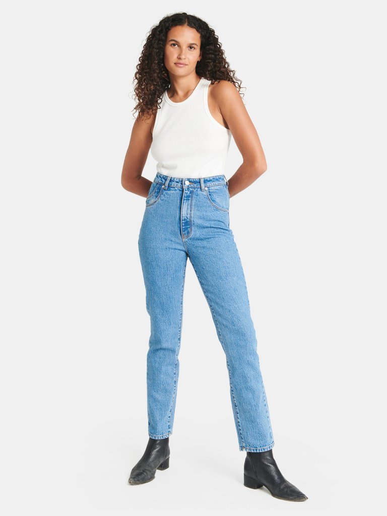 Dusters Emboidered Jeans