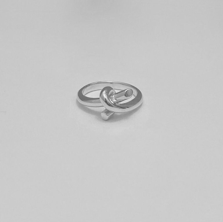 Promise Knotted Ring - Silver - Silver