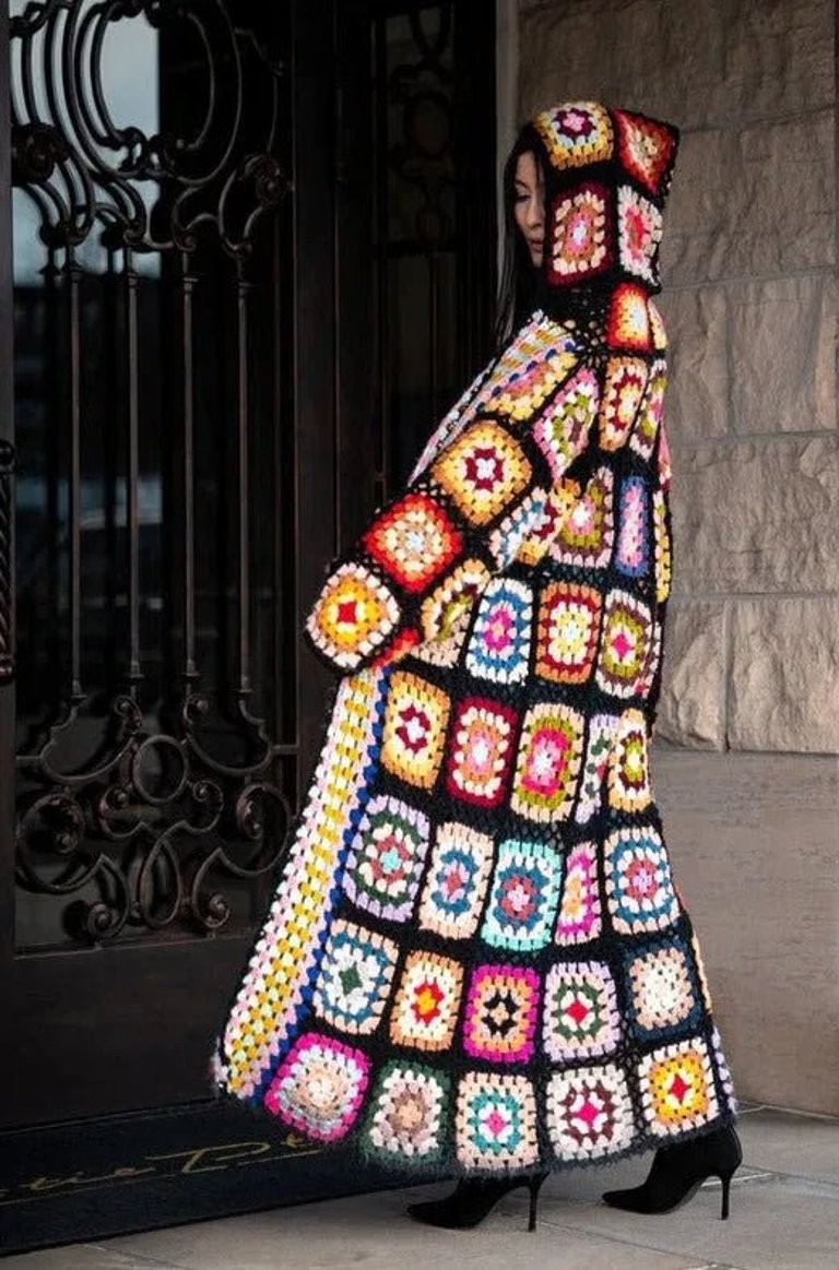 Hooded Granny Square Crochet Kimono - Black