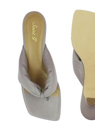 Amorina Lavender Sandals
