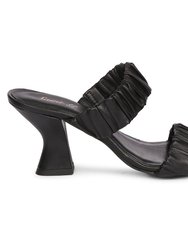 Ariana Black sandals