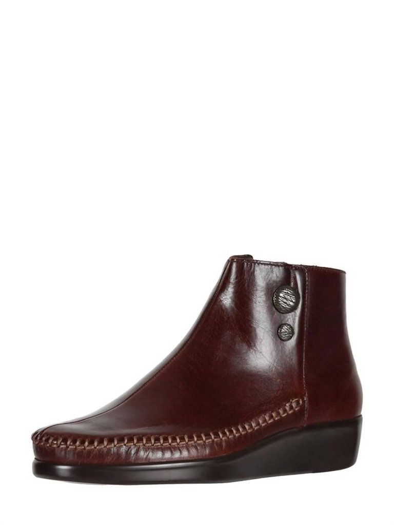 Women's Ankle Boots In Walnut - Walnut