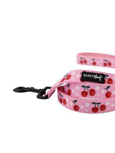 Sassy Woof Leash - Mon Chérry product