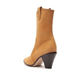 Women's Mackie Bootie In Nude Caramel