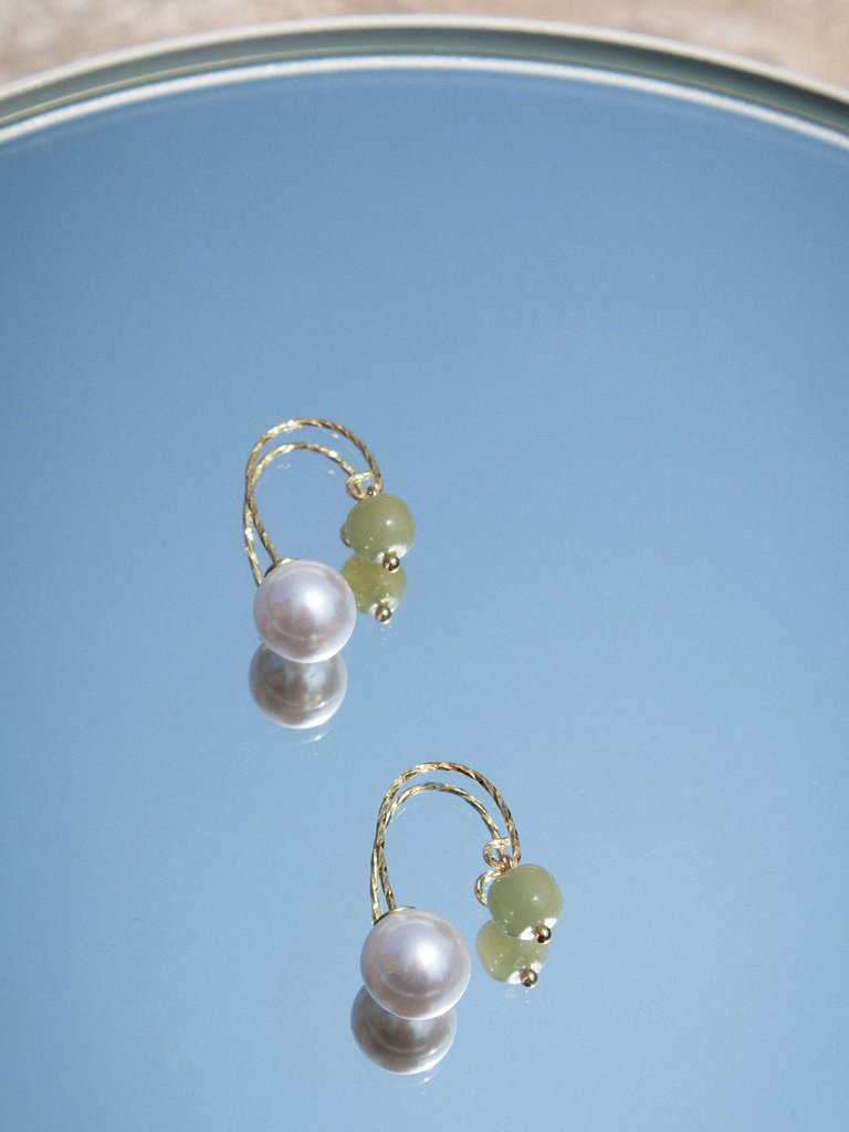 Ana — Pearl Jade Thread Earrings