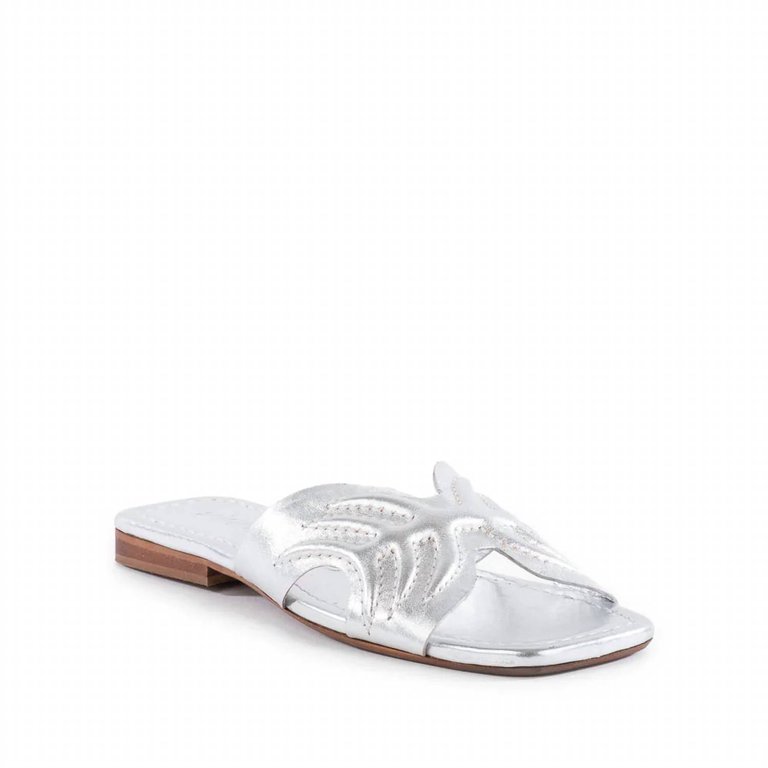 Madhu Sandal In Silver