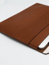 Carpeta Portfolio Sleeve With Pocket - Classic Tan