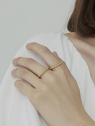Simple Twist Band Ring