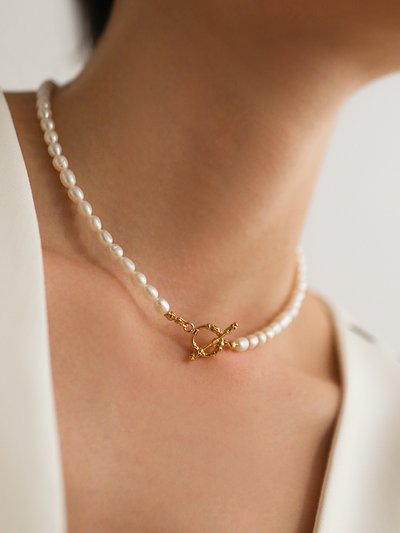 Shapes Studio Toggle Pearl Chain Necklace product