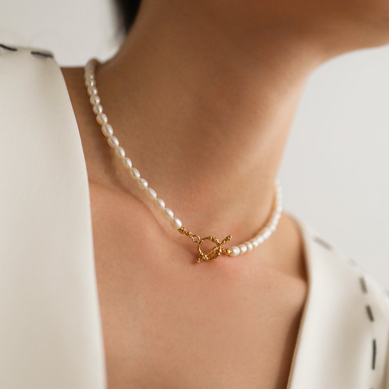 Toggle Pearl Chain Necklace - Gold/White