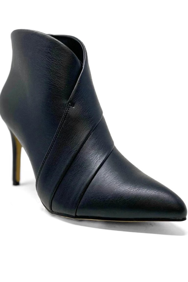 Women's Wynn Boots In Black