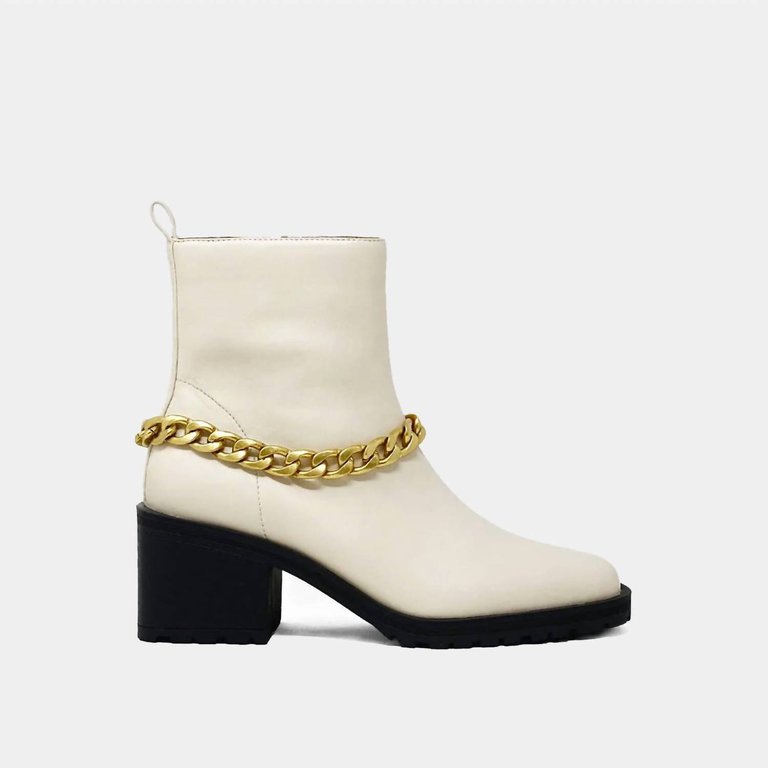 Yenni Chain Boot In Off White - Off White