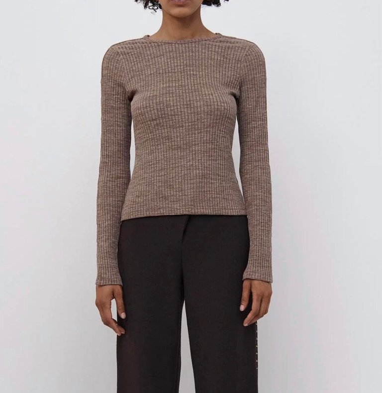 Tobie Compact Knit Top In Chocolate