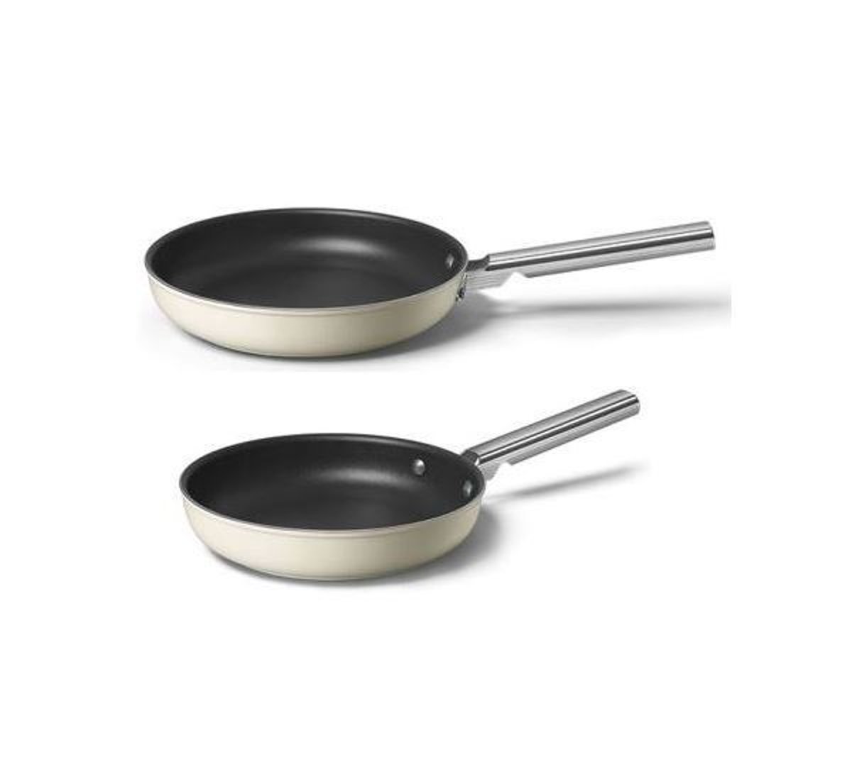 https://images.verishop.com/smeg-2-piece-fry-pan-set-ckfb02/M00812895023770-808848184?auto=format&cs=strip&fit=max&w=1200