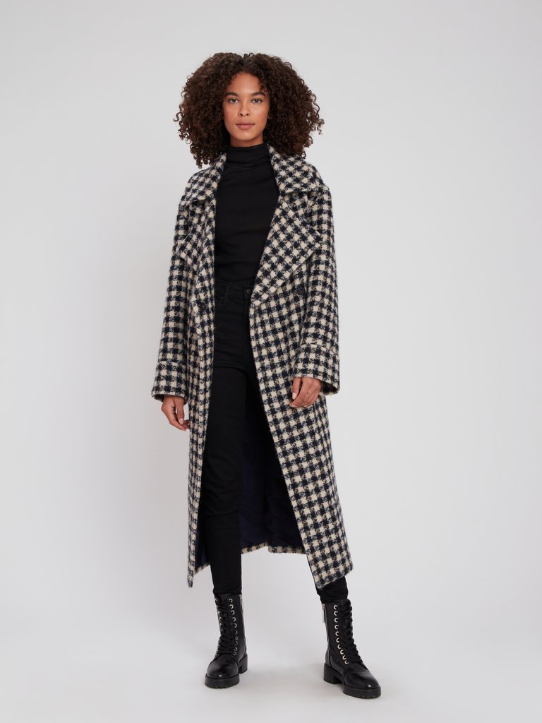 Blanket Checkered Coat