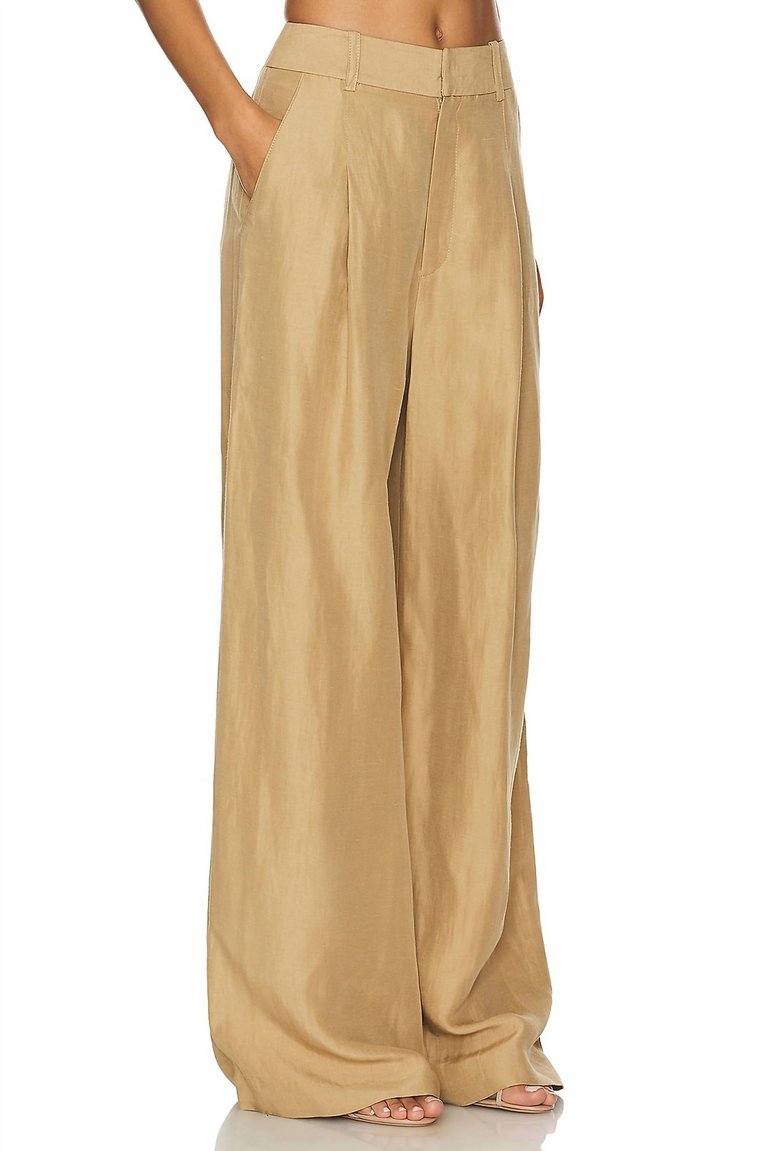 Pleated Trouser In Khaki