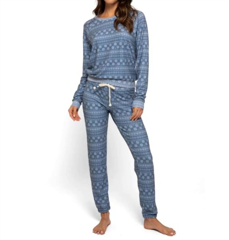 Fair Isle Hacci Pullover Sweater In Indigo - Indigo