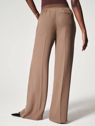 Crepe Pleated Trouser In Cedar